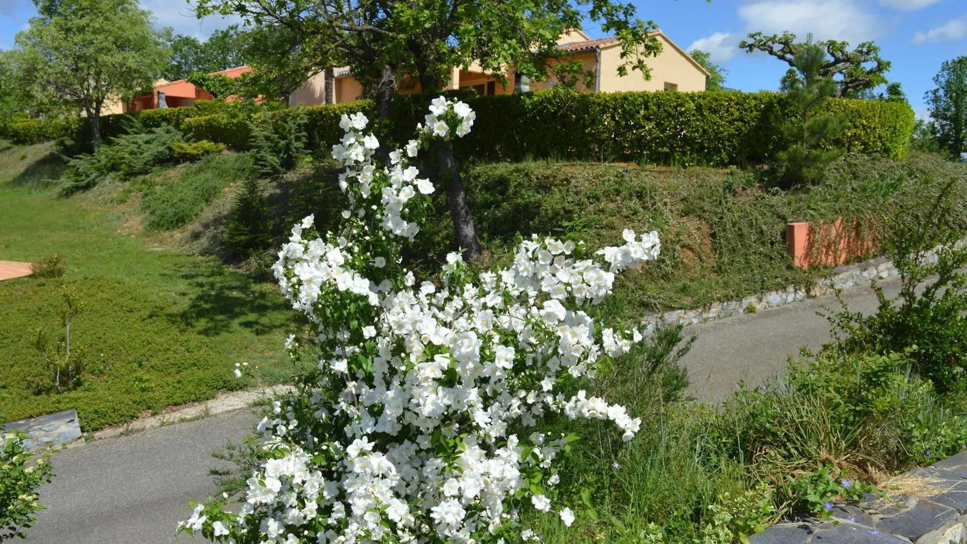 Le Moulin Villa Vallon-Pont-d'Arc 0*,